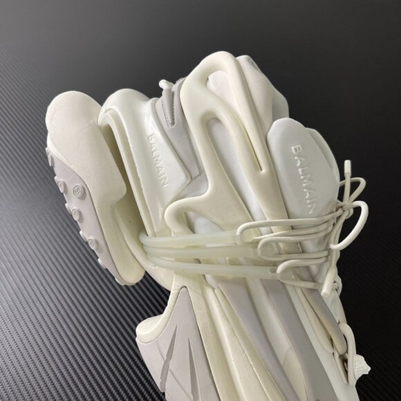 Balmain Unicorn Leather Low-Top White Loafers - Picture 3 of 9